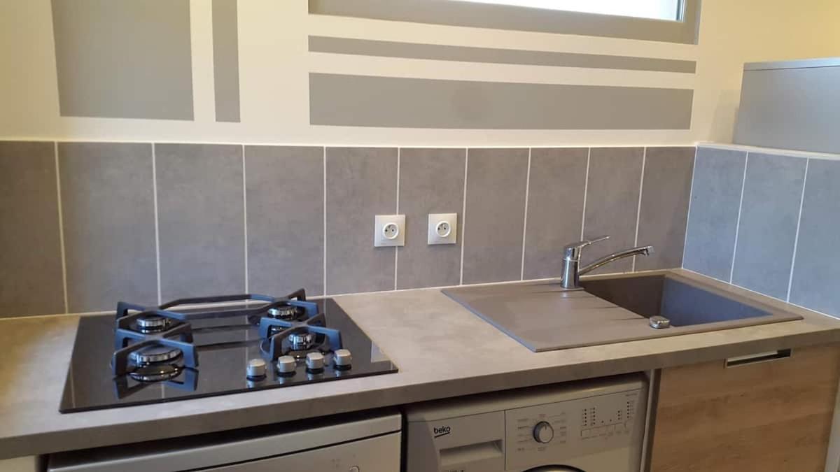 Studio Climatise Avec Terrasse Et Wi Fi . Διαμέρισμα Saint-Marcel-Les-Valence Εξωτερικό φωτογραφία